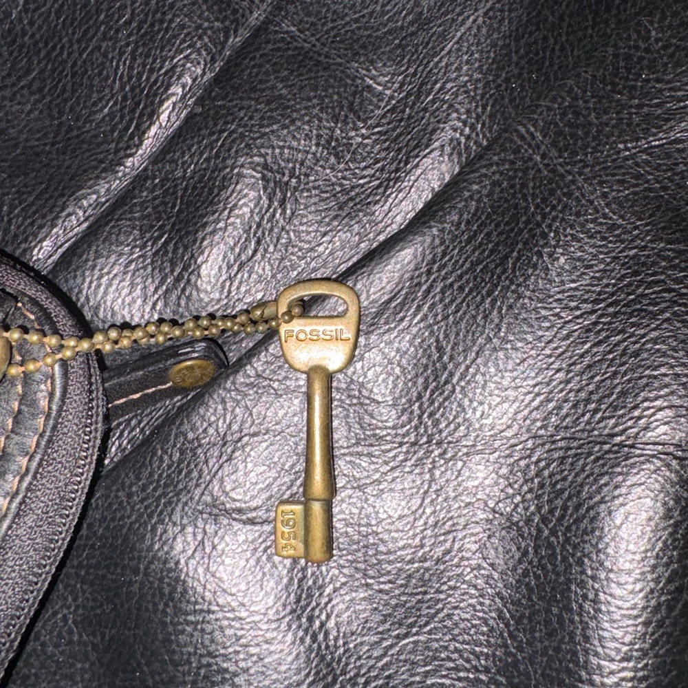 Fossil Black leather Bag with Gold Accents